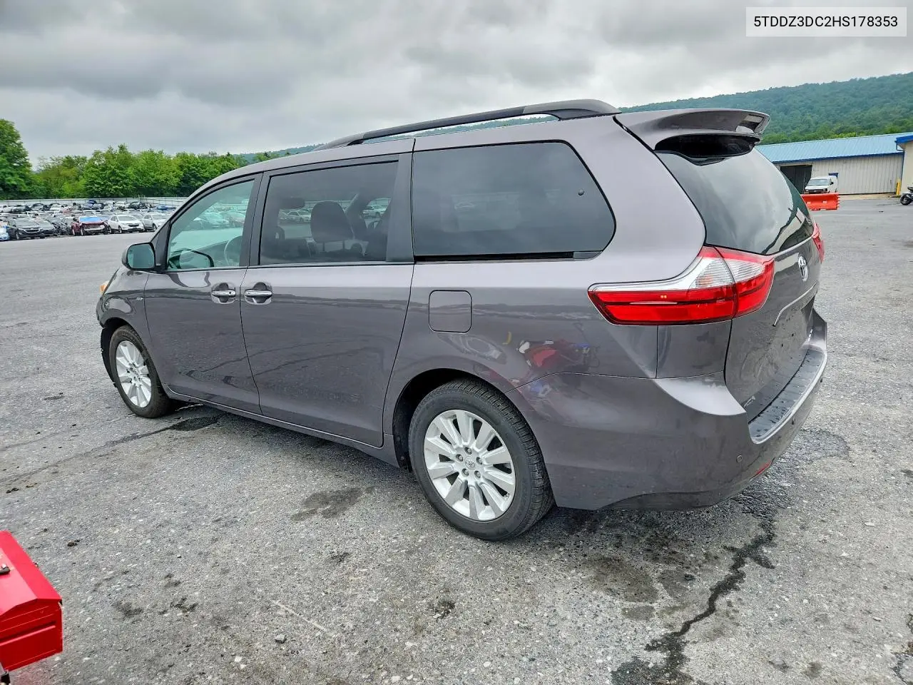 2017 Toyota Sienna VIN: 5TDDZ3DC2HS178353 Lot: 59885526