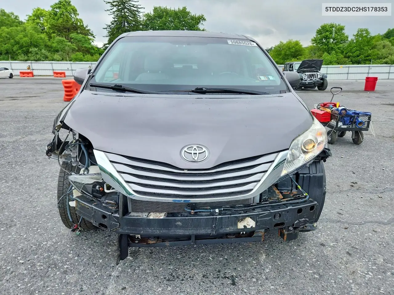 2017 Toyota Sienna VIN: 5TDDZ3DC2HS178353 Lot: 59885526