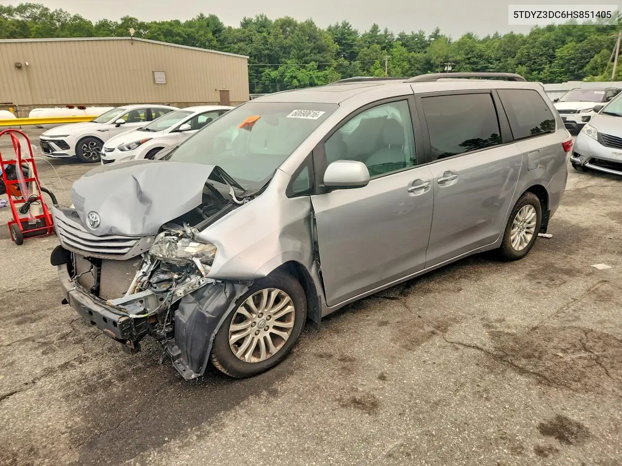 2017 Toyota Sienna Xle 8-Passenger VIN: 5TDYZ3DC6HS851405 Lot: 60690616