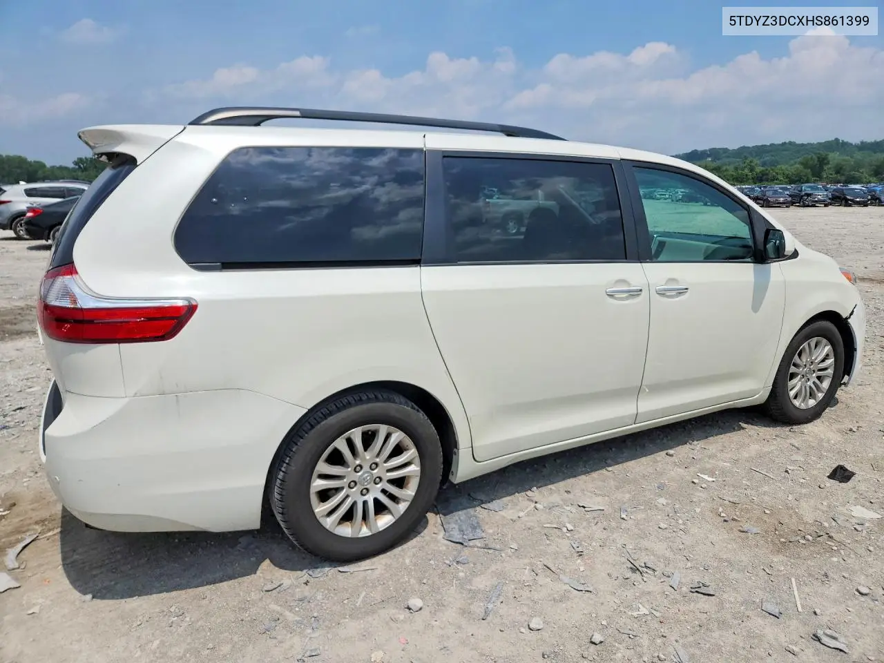 2017 Toyota Sienna Xle Premium 8-Passenger VIN: 5TDYZ3DCXHS861399 Lot: 61193766