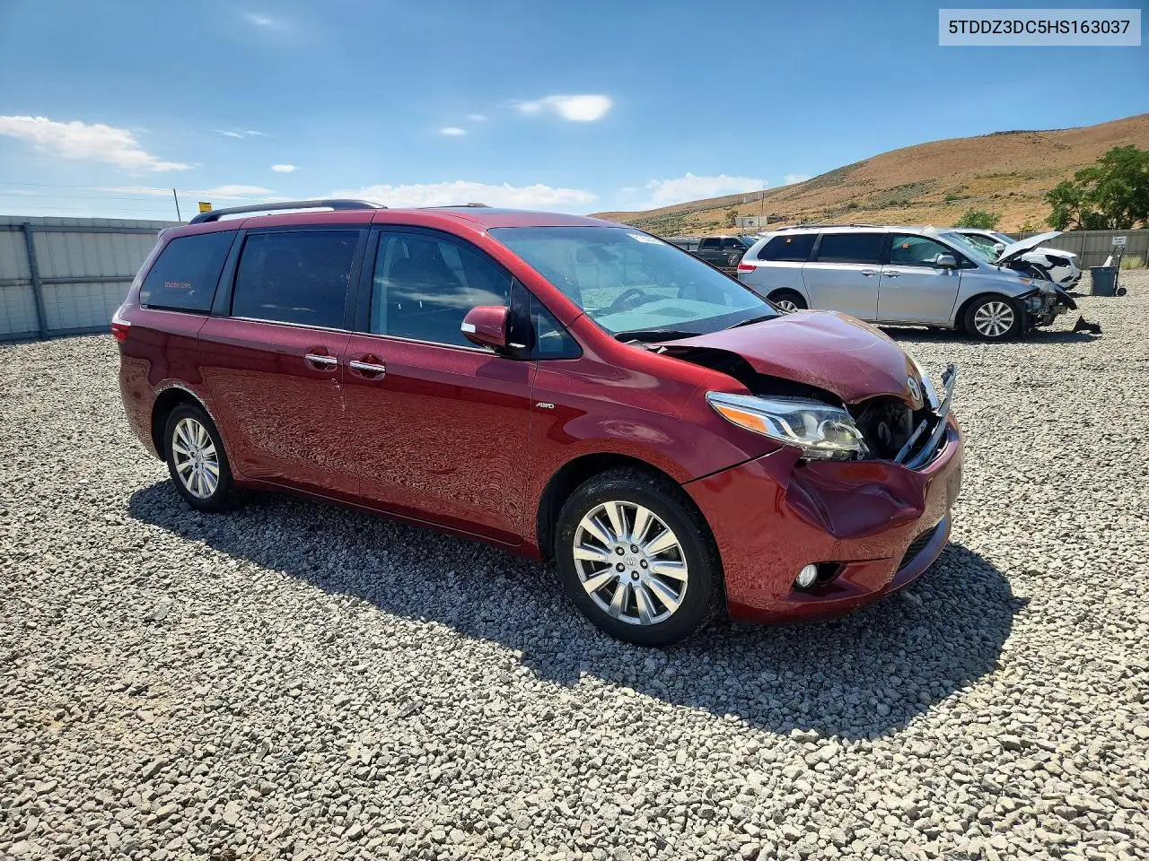2017 Toyota Sienna Limited Premium 7-Passenger VIN: 5TDDZ3DC5HS163037 Lot: 61354526