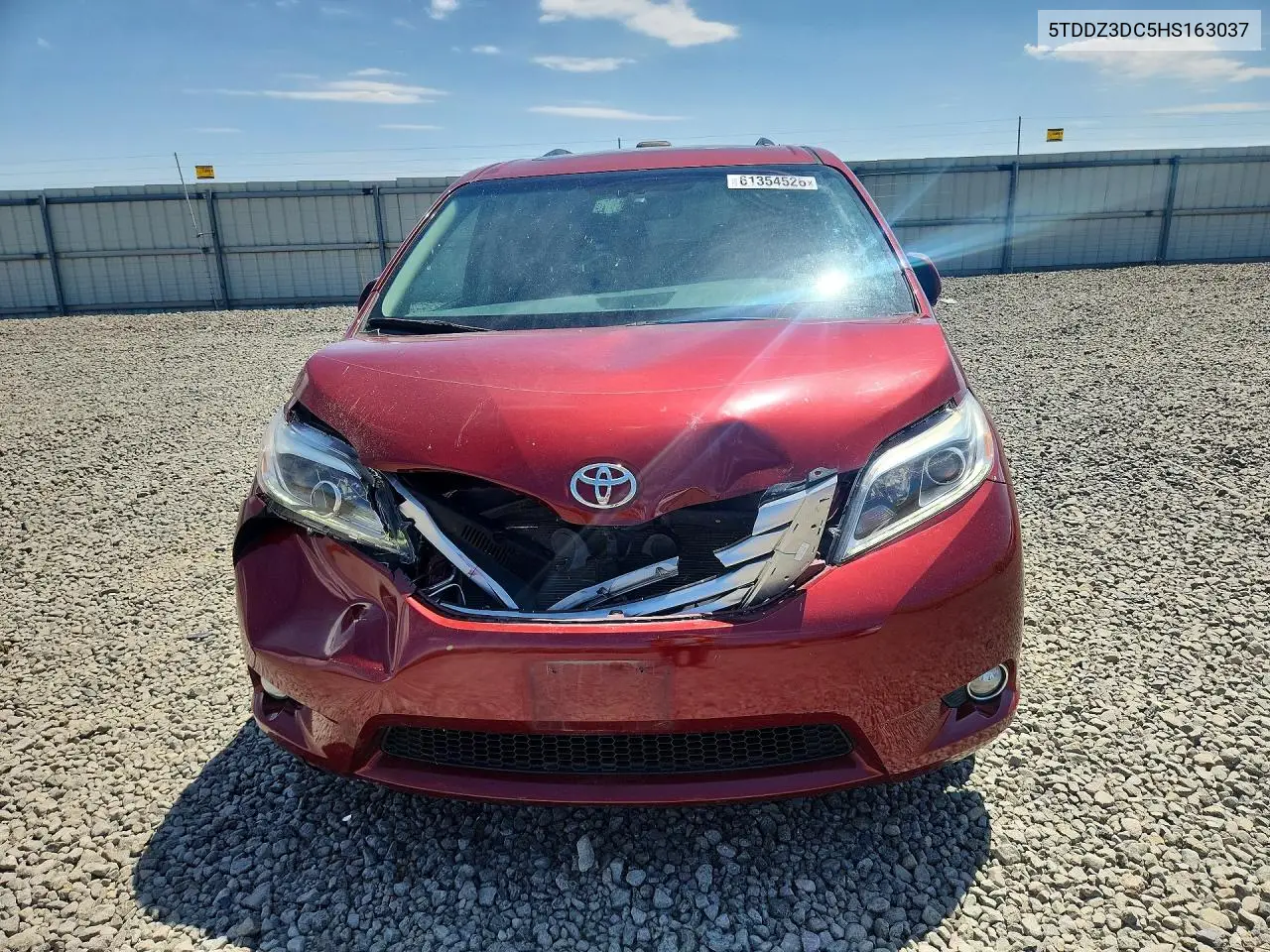2017 Toyota Sienna Limited Premium 7-Passenger VIN: 5TDDZ3DC5HS163037 Lot: 61354526