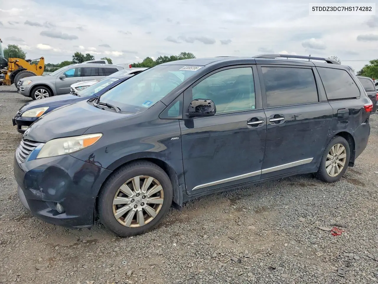 2017 Toyota Sienna Xle 7-Passenger VIN: 5TDDZ3DC7HS174282 Lot: 62095796