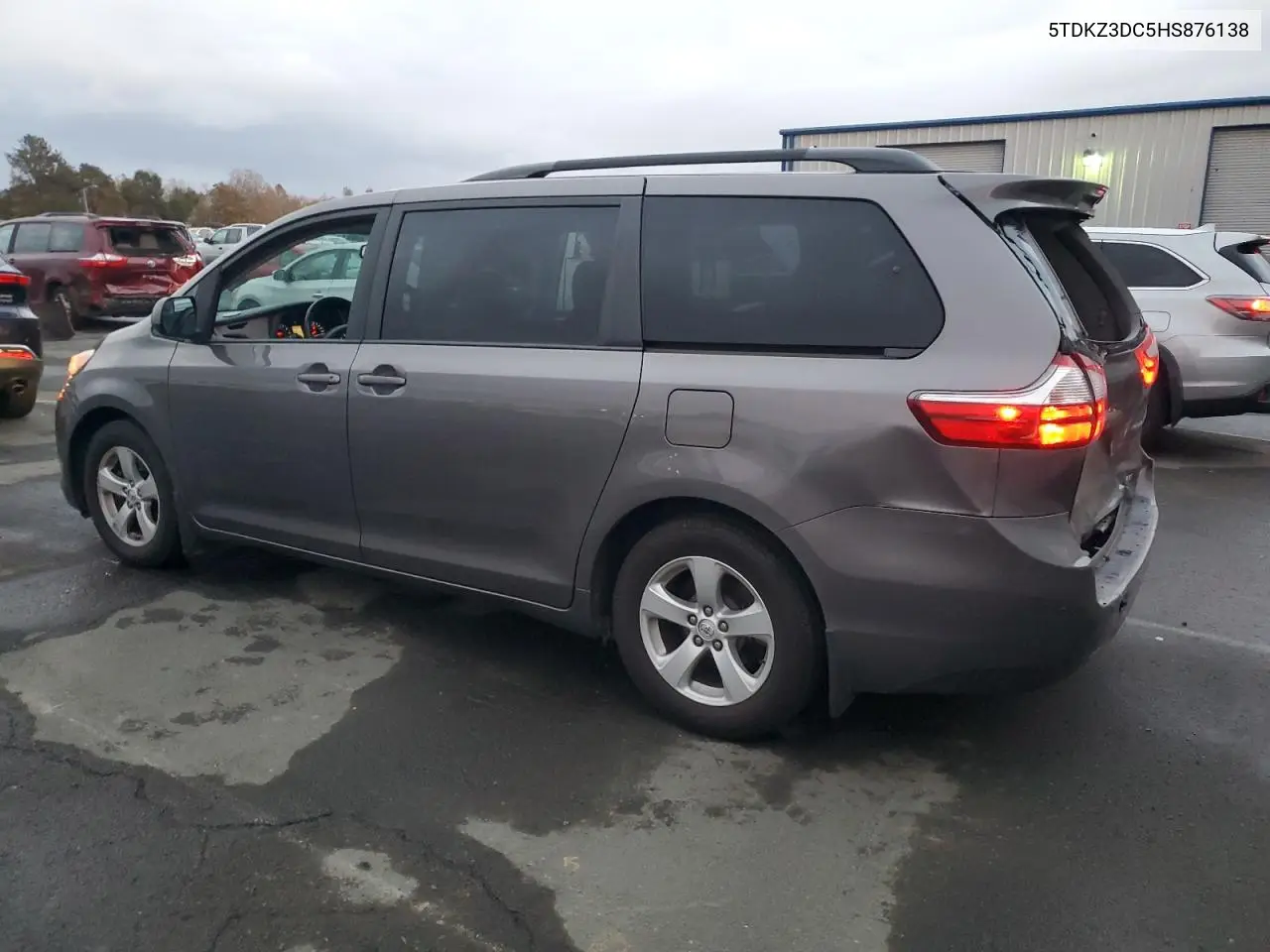 5TDKZ3DC5HS876138 2017 Toyota Sienna Le