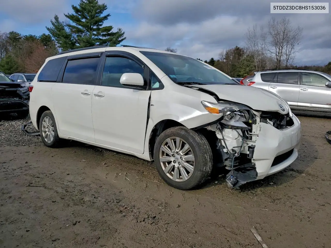 5TDDZ3DC8HS153036 2017 Toyota Sienna Xle 7-Passenger