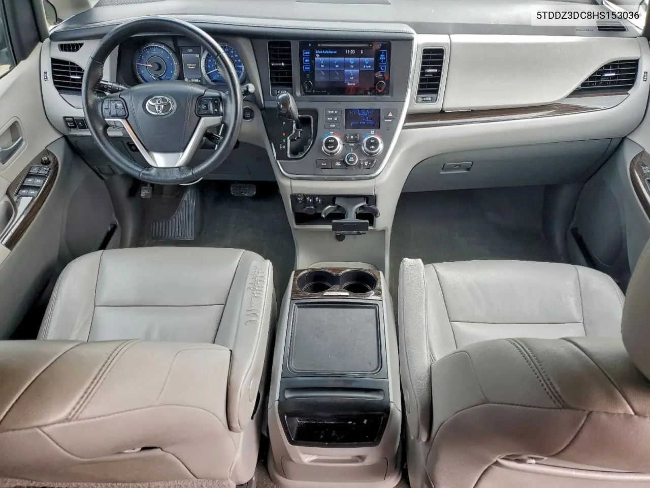 5TDDZ3DC8HS153036 2017 Toyota Sienna Xle 7-Passenger