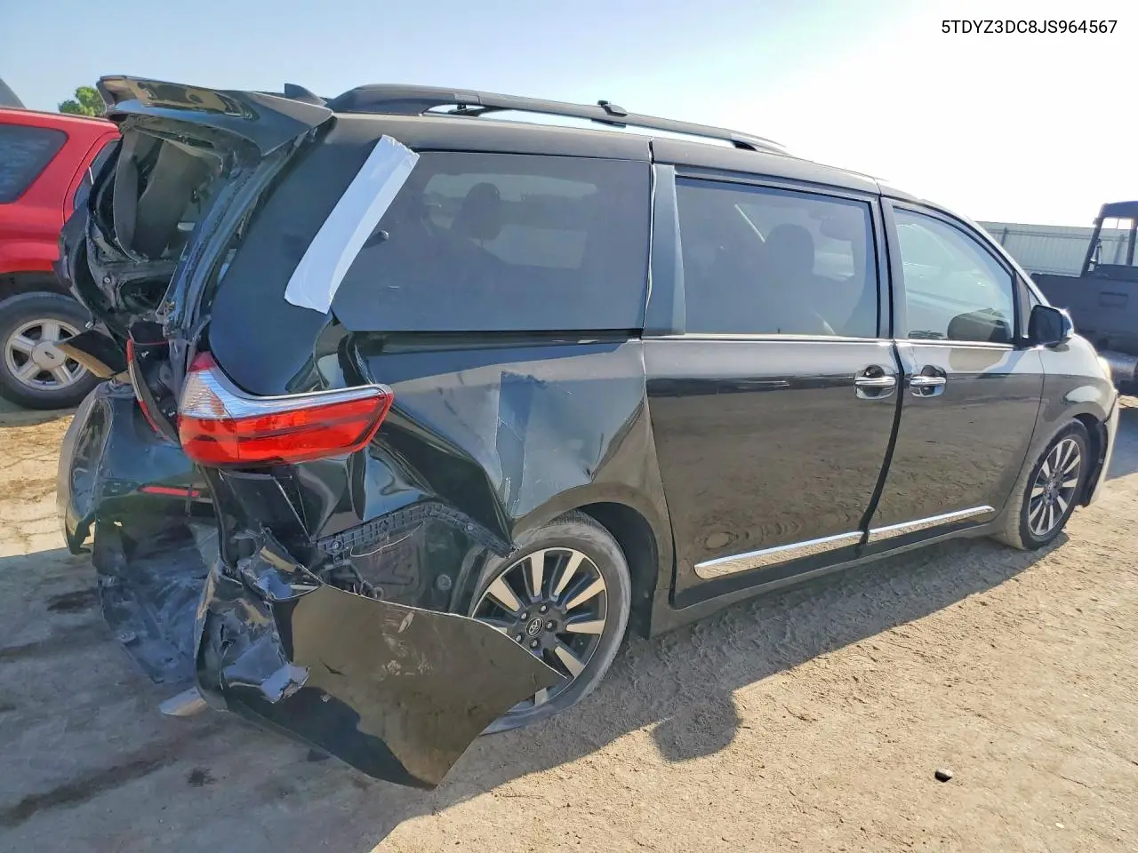 2018 Toyota Sienna VIN: 5TDYZ3DC8JS964567 Lot: 61186016