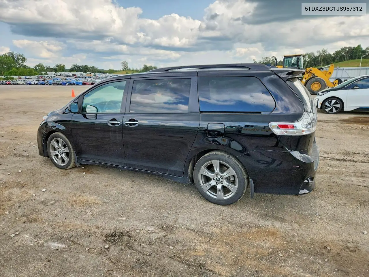 2018 Toyota Sienna Se 8-Passenger VIN: 5TDXZ3DC1JS957312 Lot: 61555006