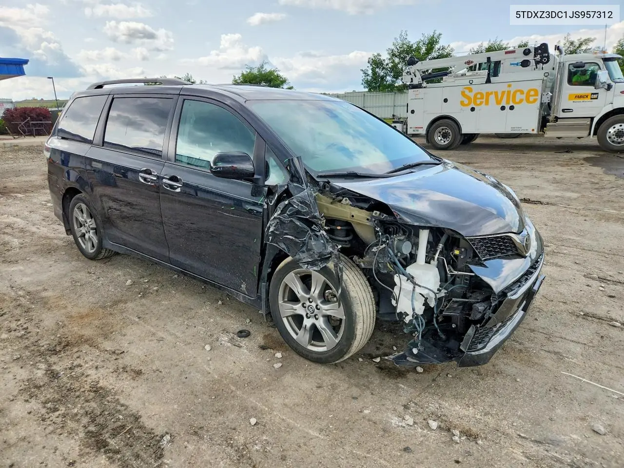 2018 Toyota Sienna Se 8-Passenger VIN: 5TDXZ3DC1JS957312 Lot: 61555006