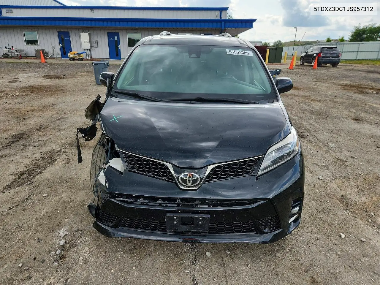 2018 Toyota Sienna Se 8-Passenger VIN: 5TDXZ3DC1JS957312 Lot: 61555006