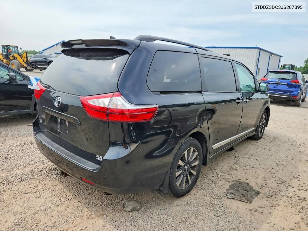 2018 Toyota Sienna Xle 7-Passenger VIN: 5TDDZ3DC3JS207395 Lot: 62054656
