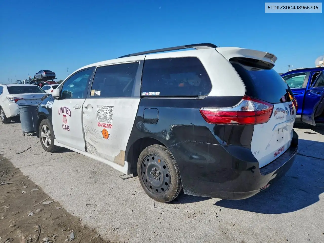 5TDKZ3DC4JS965706 2018 Toyota Sienna Le