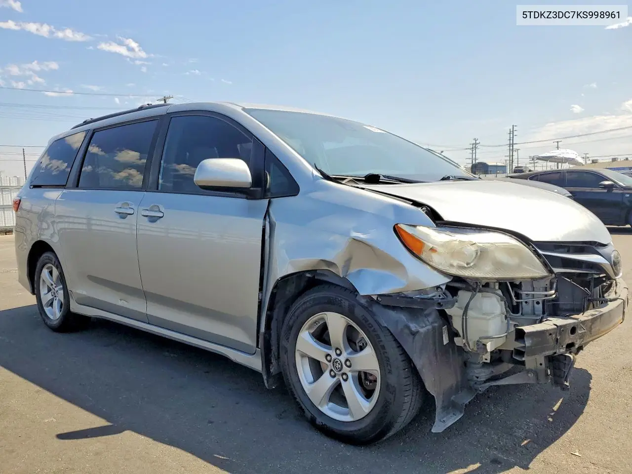 2019 Toyota Sienna Le VIN: 5TDKZ3DC7KS998961 Lot: 58434036