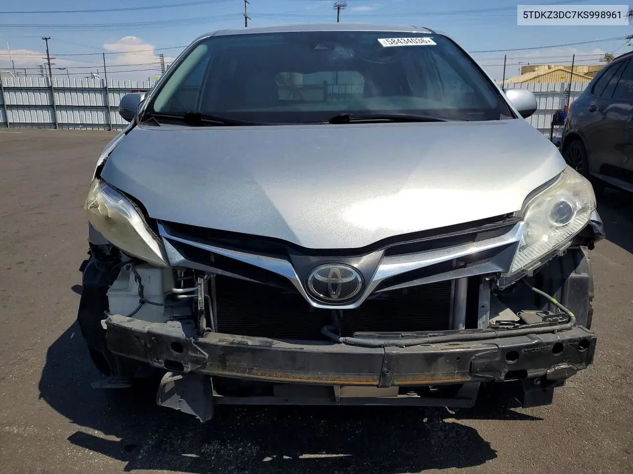 2019 Toyota Sienna Le VIN: 5TDKZ3DC7KS998961 Lot: 58434036