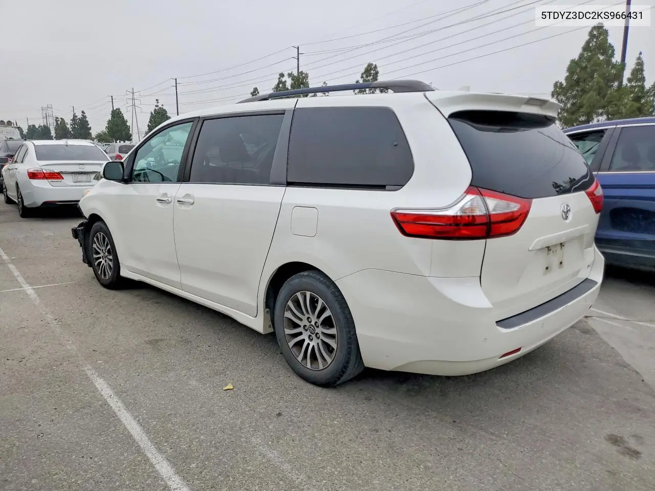 2019 Toyota Sienna Xle 8-Passenger VIN: 5TDYZ3DC2KS966431 Lot: 58772036