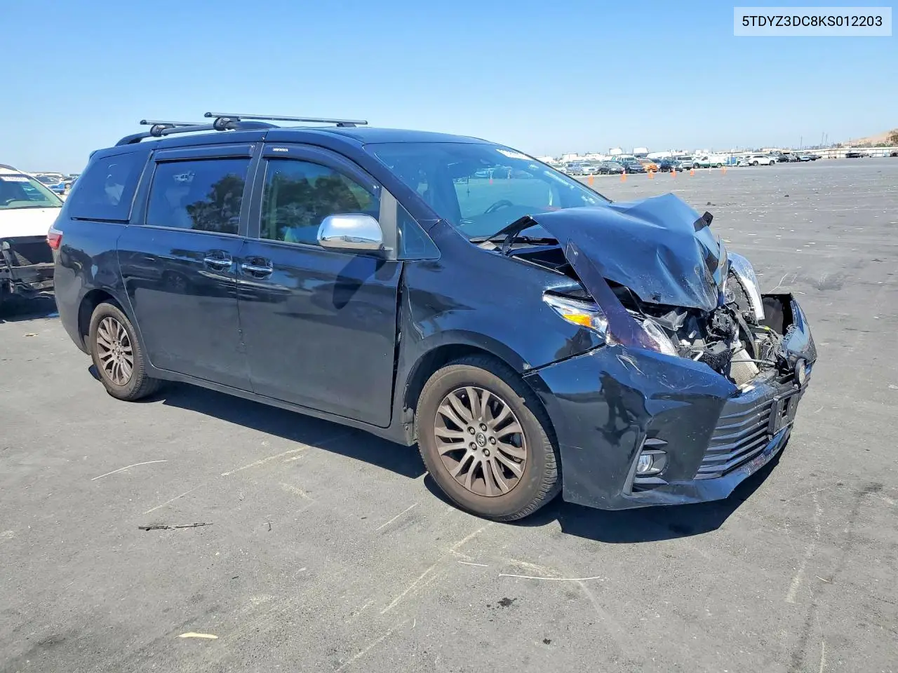 2019 Toyota Sienna Xle 8-Passenger VIN: 5TDYZ3DC8KS012203 Lot: 61482036