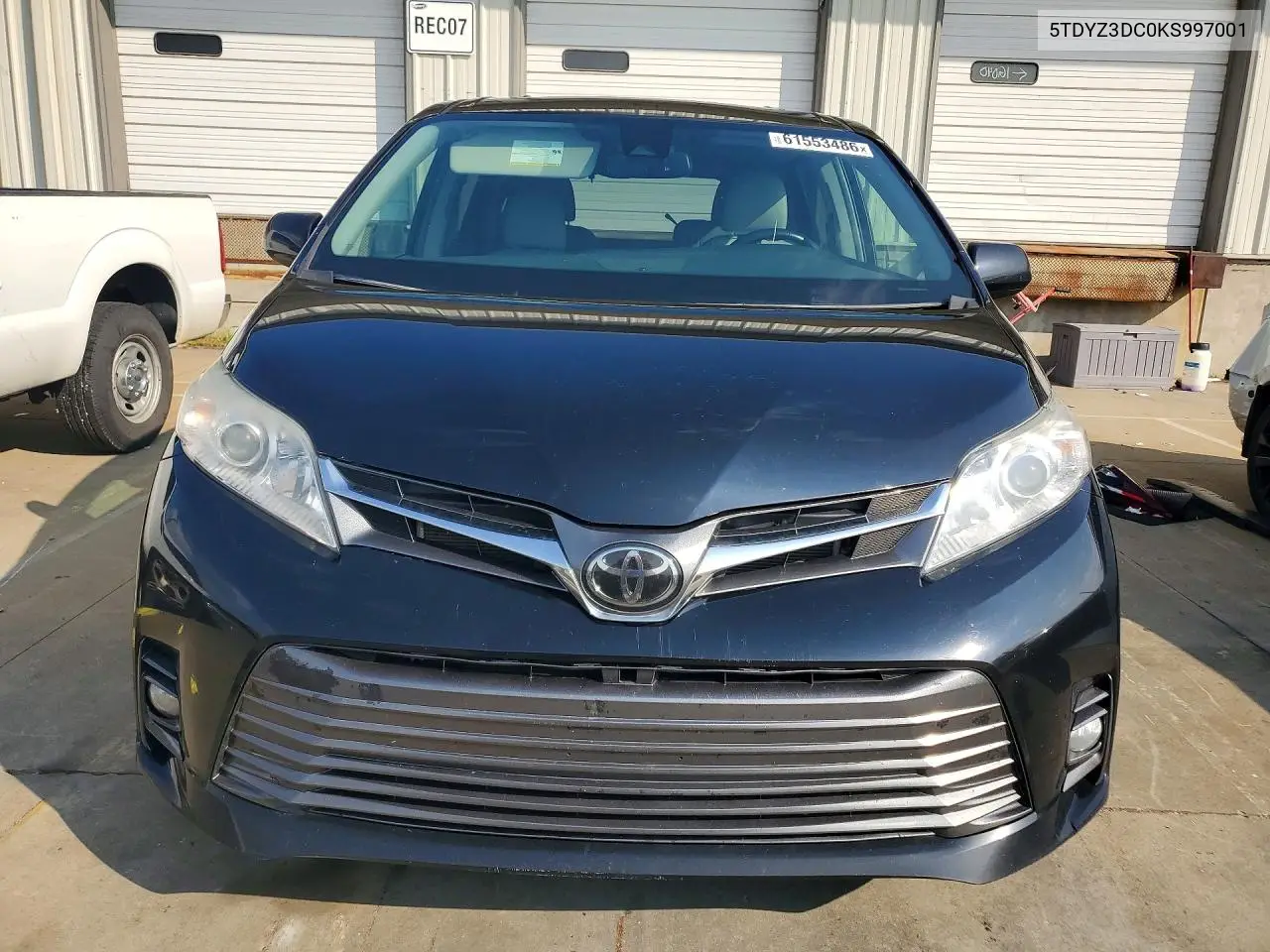 2019 Toyota Sienna Xle 8-Passenger VIN: 5TDYZ3DC0KS997001 Lot: 61553486