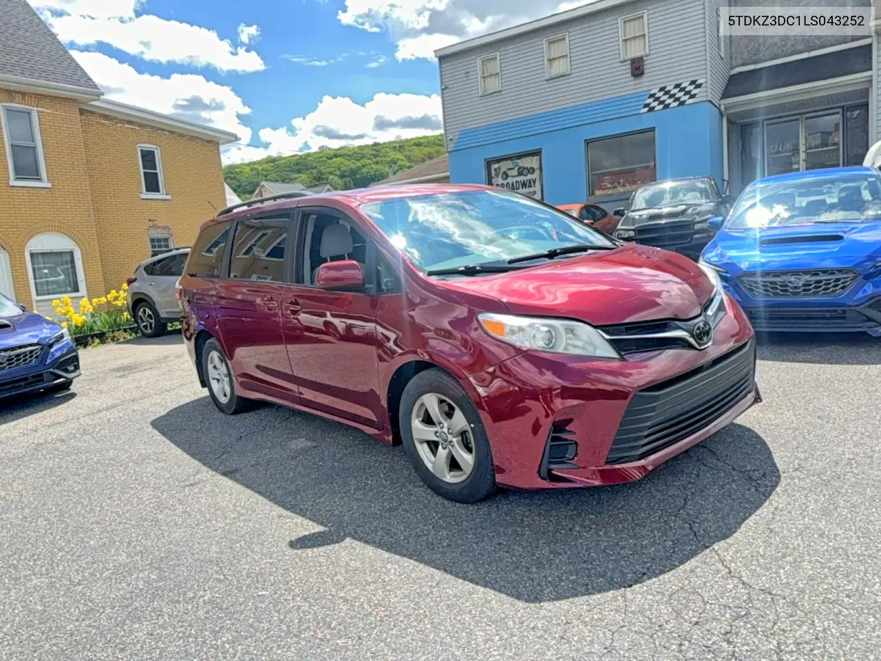 5TDKZ3DC1LS043252 2020 Toyota Sienna Le 8-Passenger