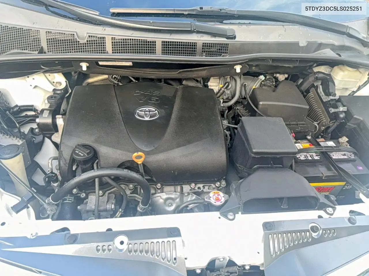 5TDYZ3DC5LS025251 2020 Toyota Sienna Limited Premium 7-Passenger