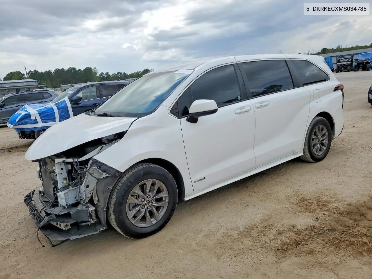 2021 Toyota Sienna Le 8-Passenger