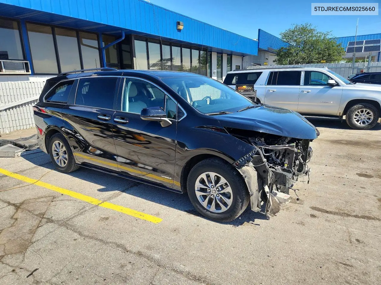 2021 Toyota Sienna Xle VIN: 5TDJRKEC6MS025660 Lot: 56517766