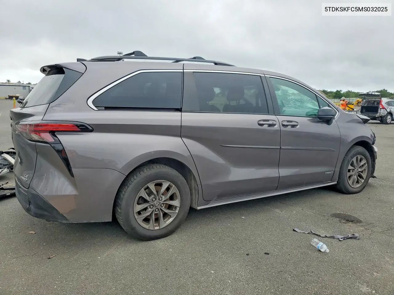 2021 Toyota Sienna Le VIN: 5TDKSKFC5MS032025 Lot: 61617626
