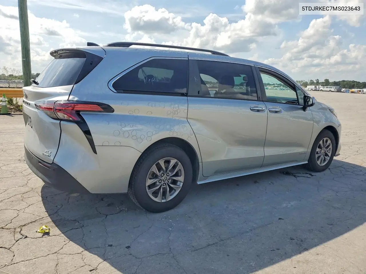 2021 Toyota Sienna Xle VIN: 5TDJRKEC7MS023643 Lot: 61940256
