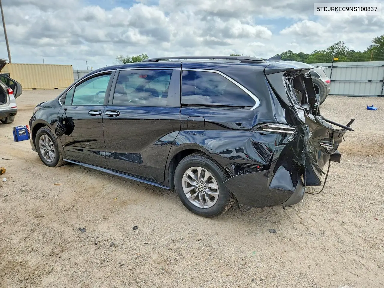 2022 Toyota Sienna Xle VIN: 5TDJRKEC9NS100837 Lot: 61365226