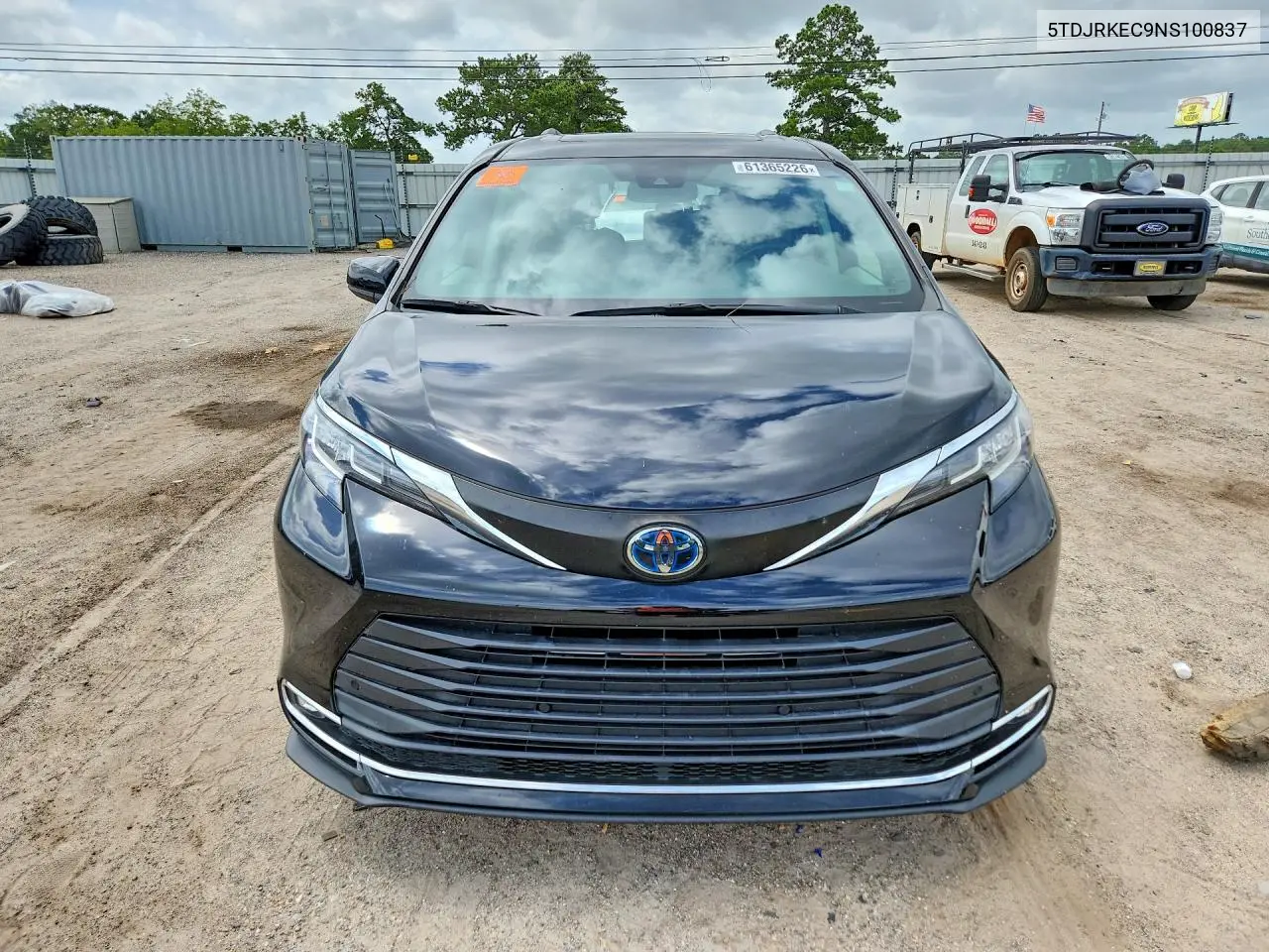 2022 Toyota Sienna Xle VIN: 5TDJRKEC9NS100837 Lot: 61365226