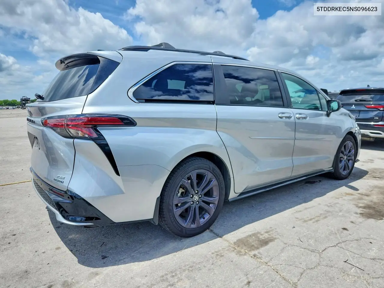2022 Toyota Sienna Xse VIN: 5TDDRKEC5NS096623 Lot: 61746266