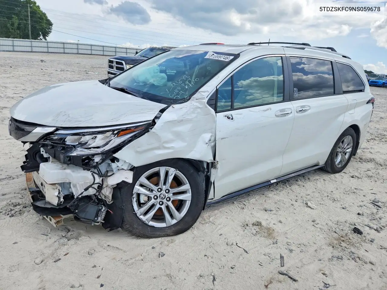 2022 Toyota Sienna Limited 7-Passenger VIN: 5TDZSKFC9NS059678 Lot: 61899746