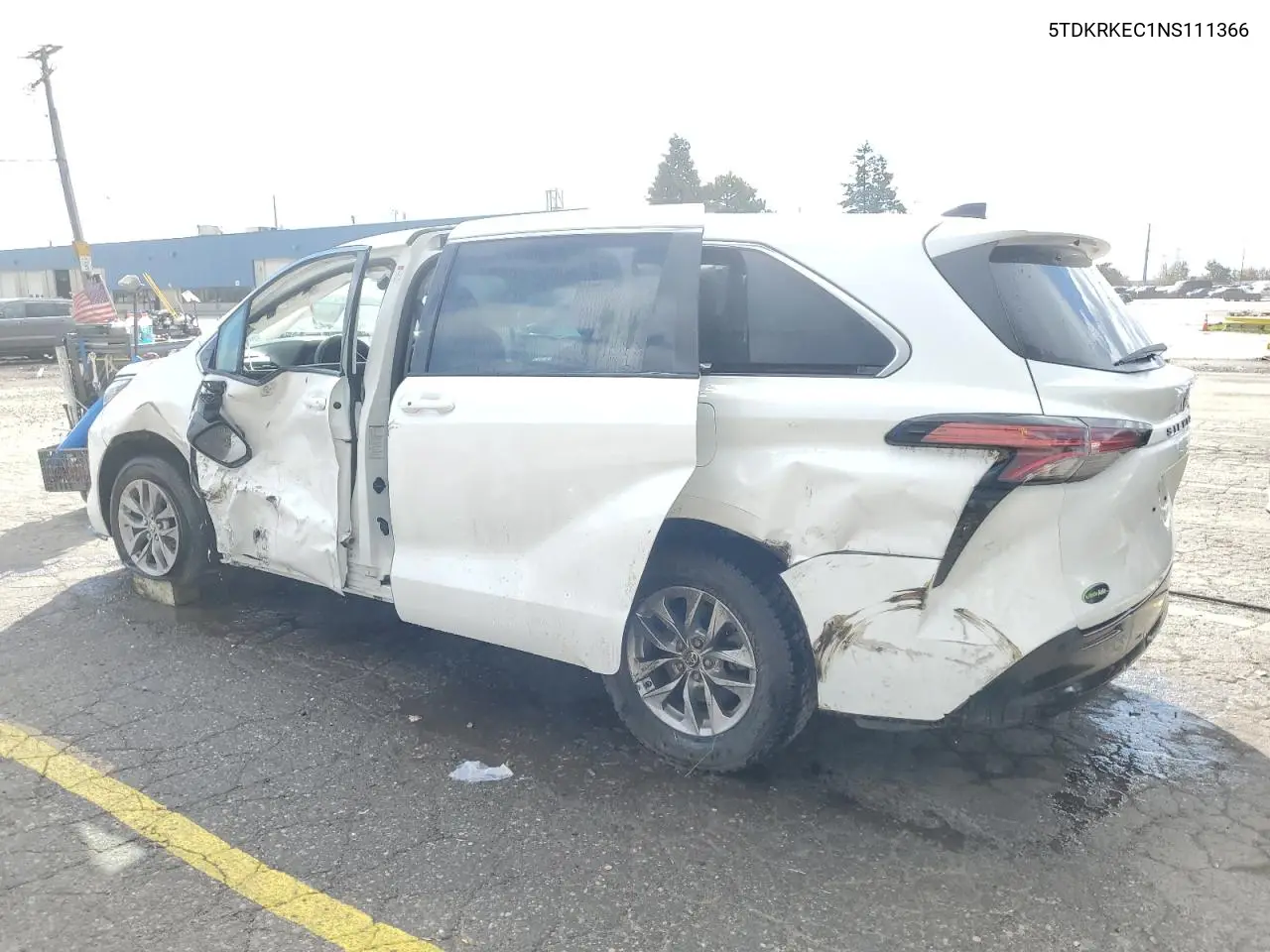 5TDKRKEC1NS111366 2022 Toyota Sienna Le