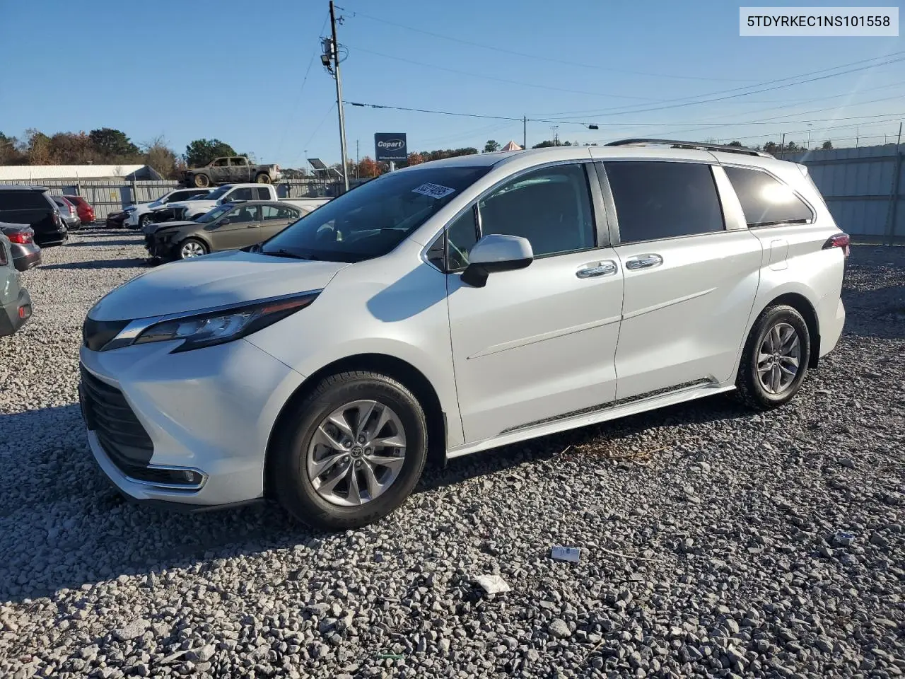 5TDYRKEC1NS101558 2022 Toyota Sienna Xle