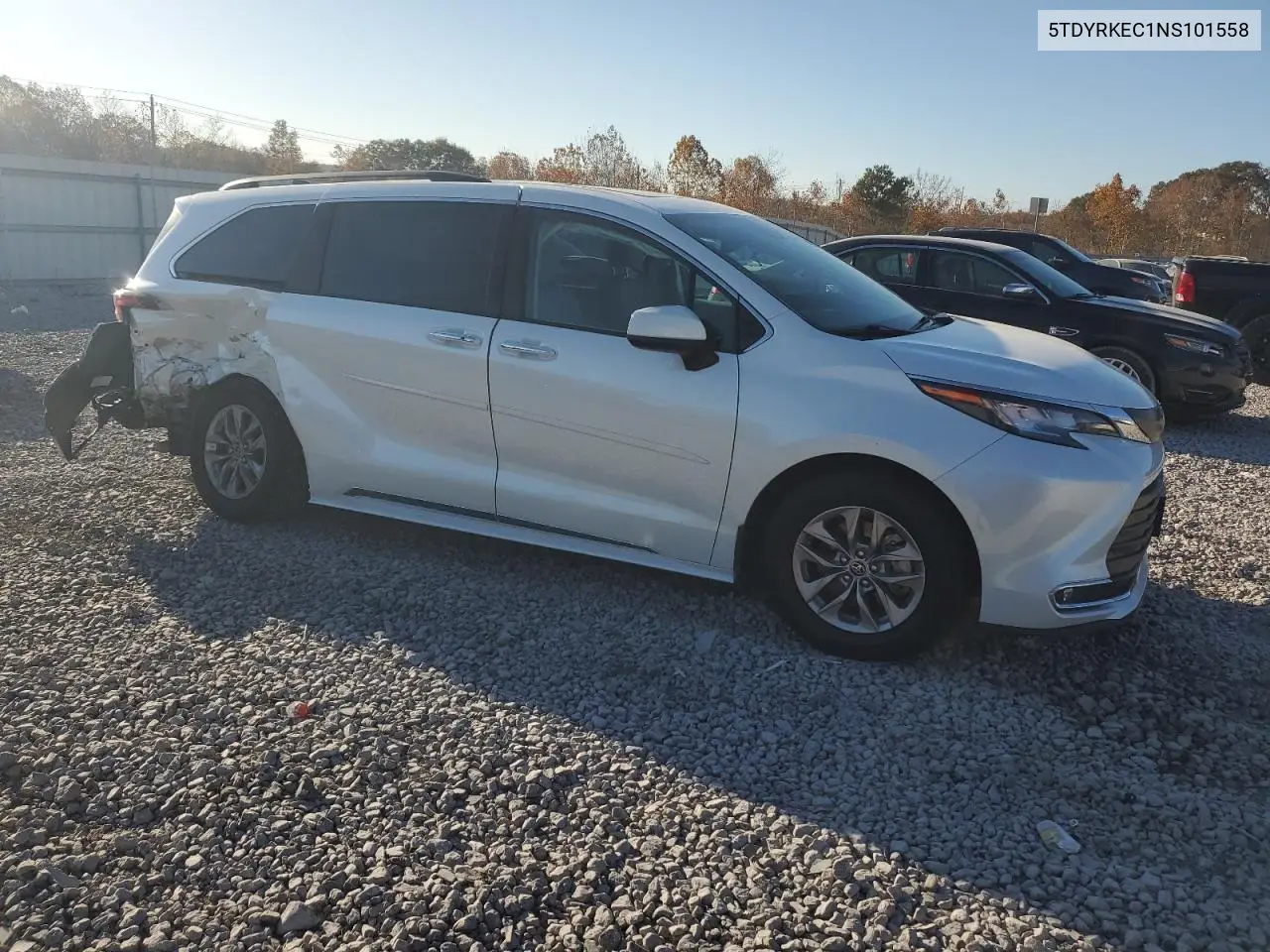 5TDYRKEC1NS101558 2022 Toyota Sienna Xle