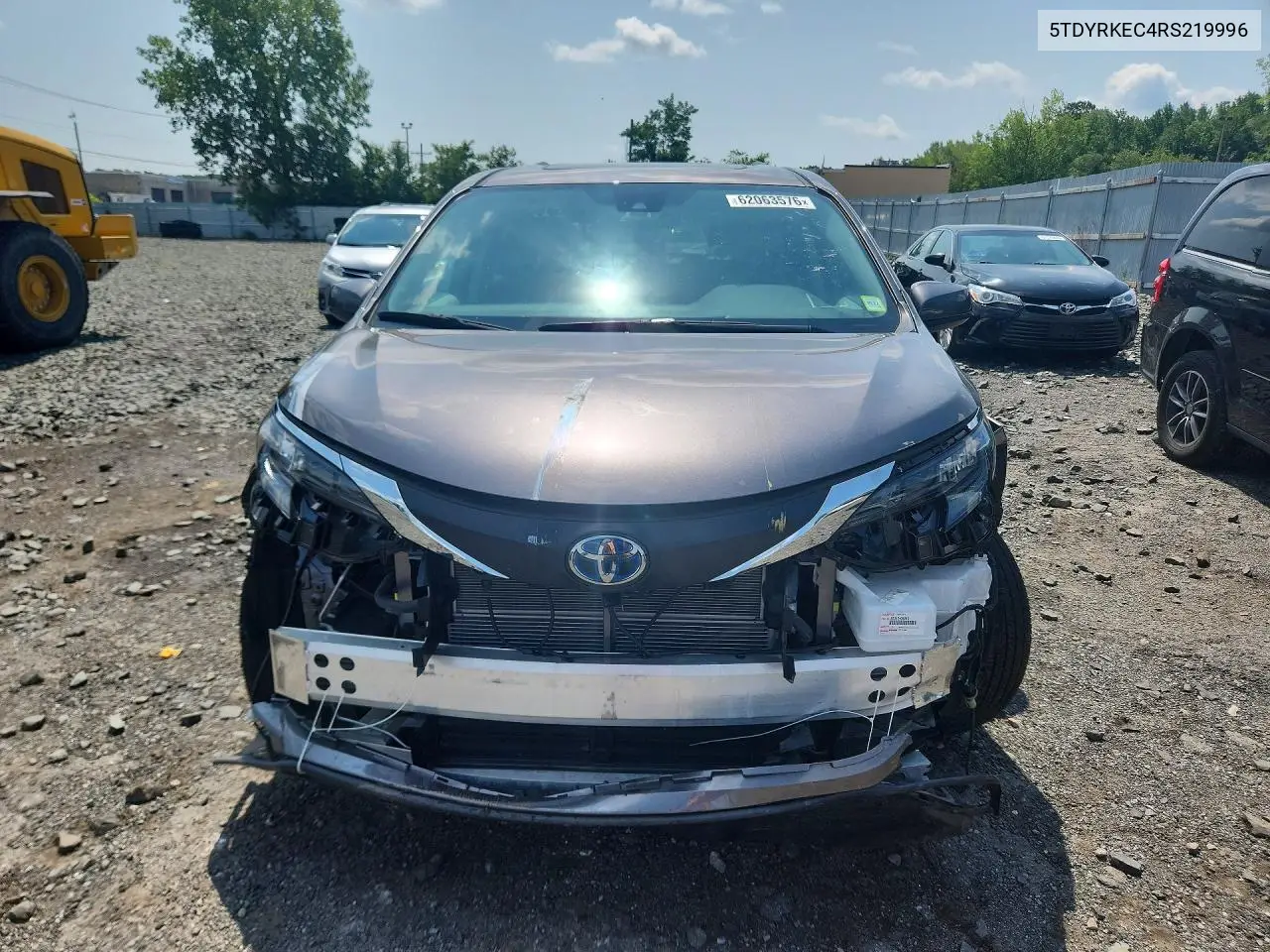 2024 Toyota Sienna Xle VIN: 5TDYRKEC4RS219996 Lot: 62063576