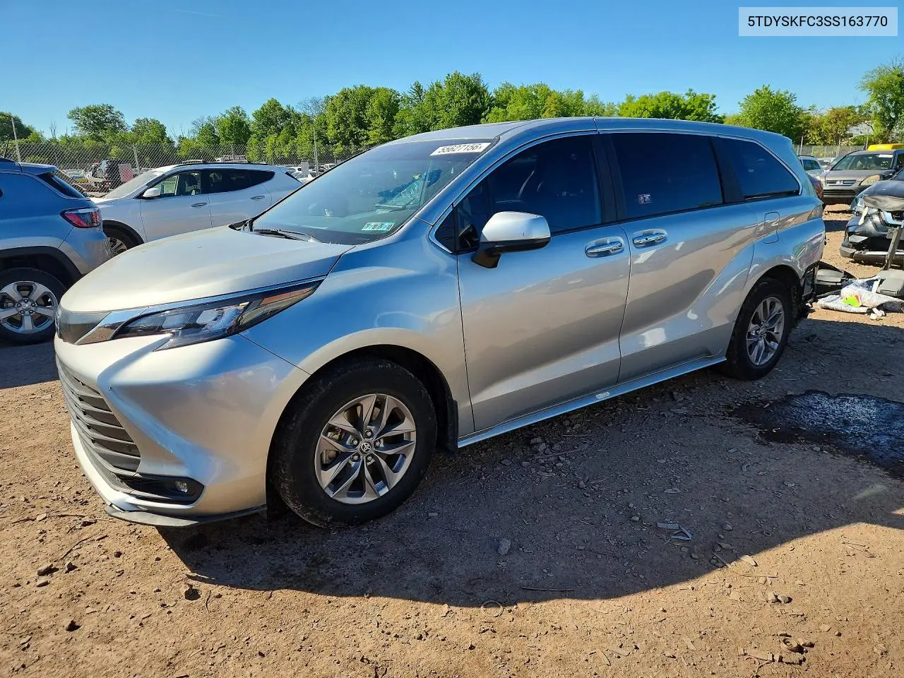 2025 Toyota Sienna Xle 7-Passenger