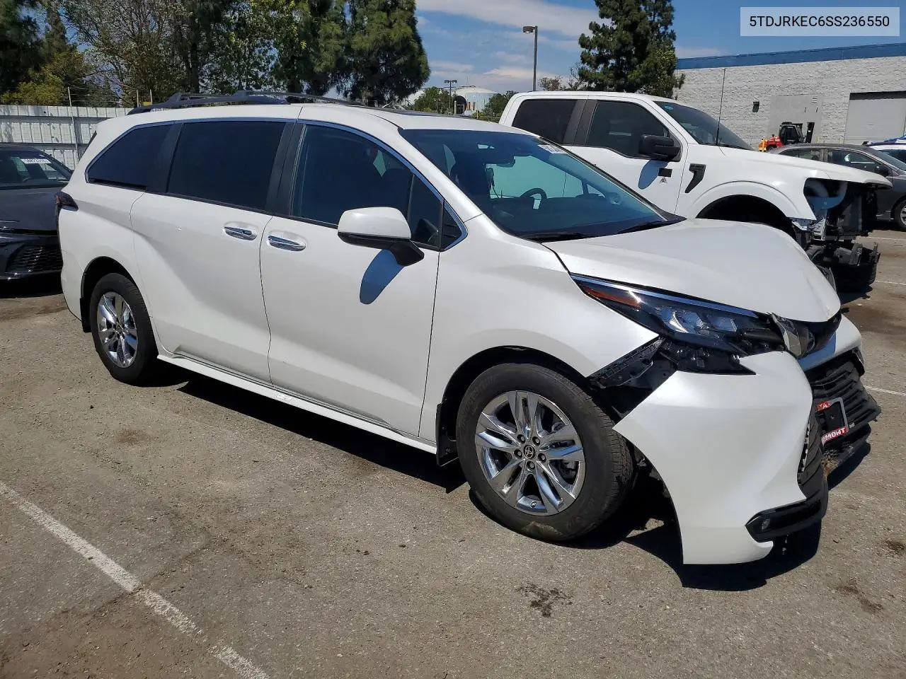 2025 Toyota Sienna Xle 7-Passenger VIN: 5TDJRKEC6SS236550 Lot: 58152076