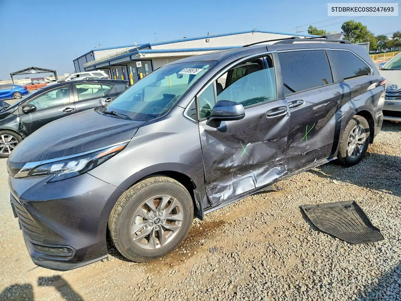 2025 Toyota Sienna Le VIN: 5TDBRKEC0SS247693 Lot: 61089576