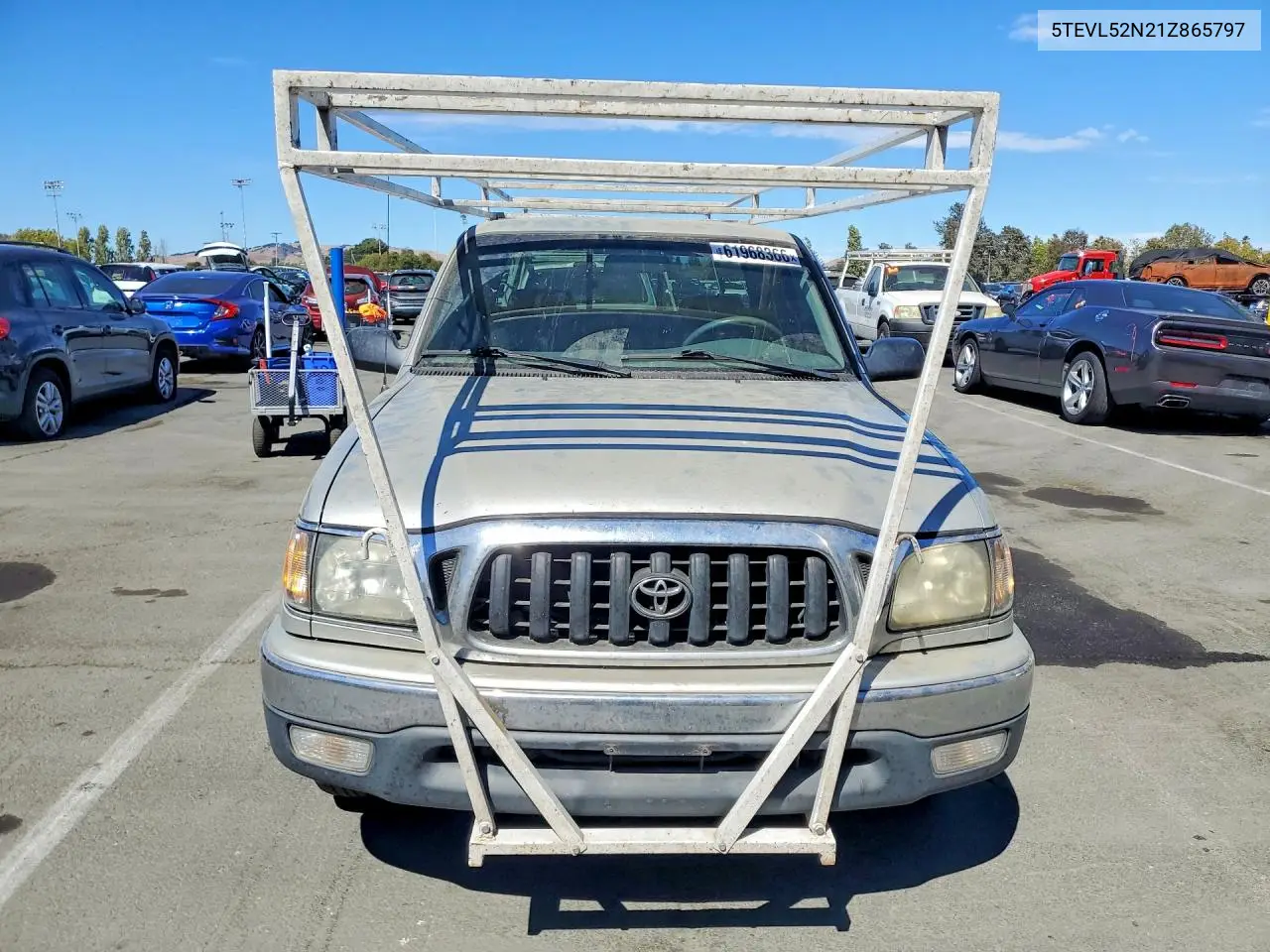 2001 Toyota Tacoma Xtracab VIN: 5TEVL52N21Z865797 Lot: 61968366