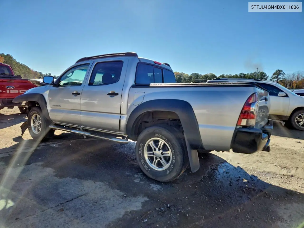 5TFJU4GN4BX011806 2011 Toyota Tacoma Double Cab Prerunner