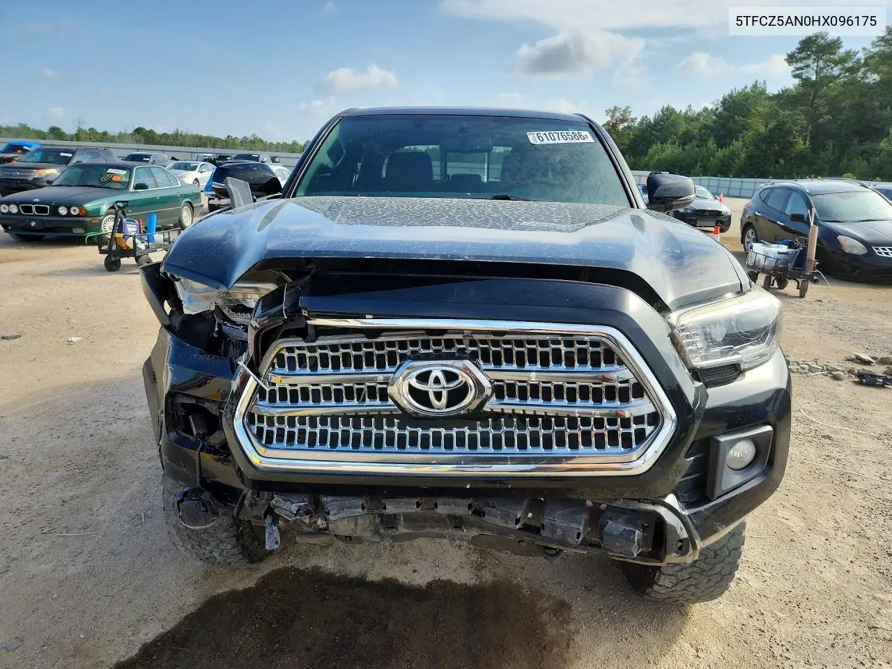 2017 Toyota Tacoma Trd Off-Road VIN: 5TFCZ5AN0HX096175 Lot: 61076586