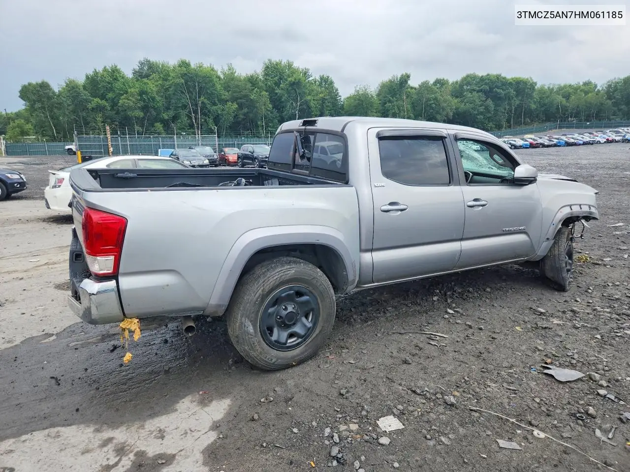 2017 Toyota Tacoma Sr5 V6 VIN: 3TMCZ5AN7HM061185 Lot: 61131406