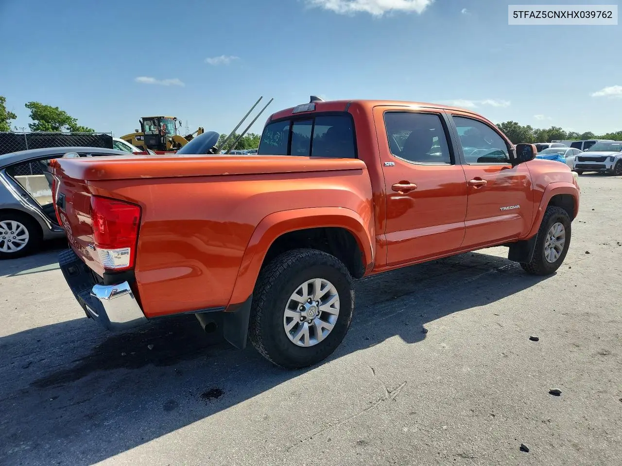 2017 Toyota Tacoma Sr5 V6 VIN: 5TFAZ5CNXHX039762 Lot: 62031656