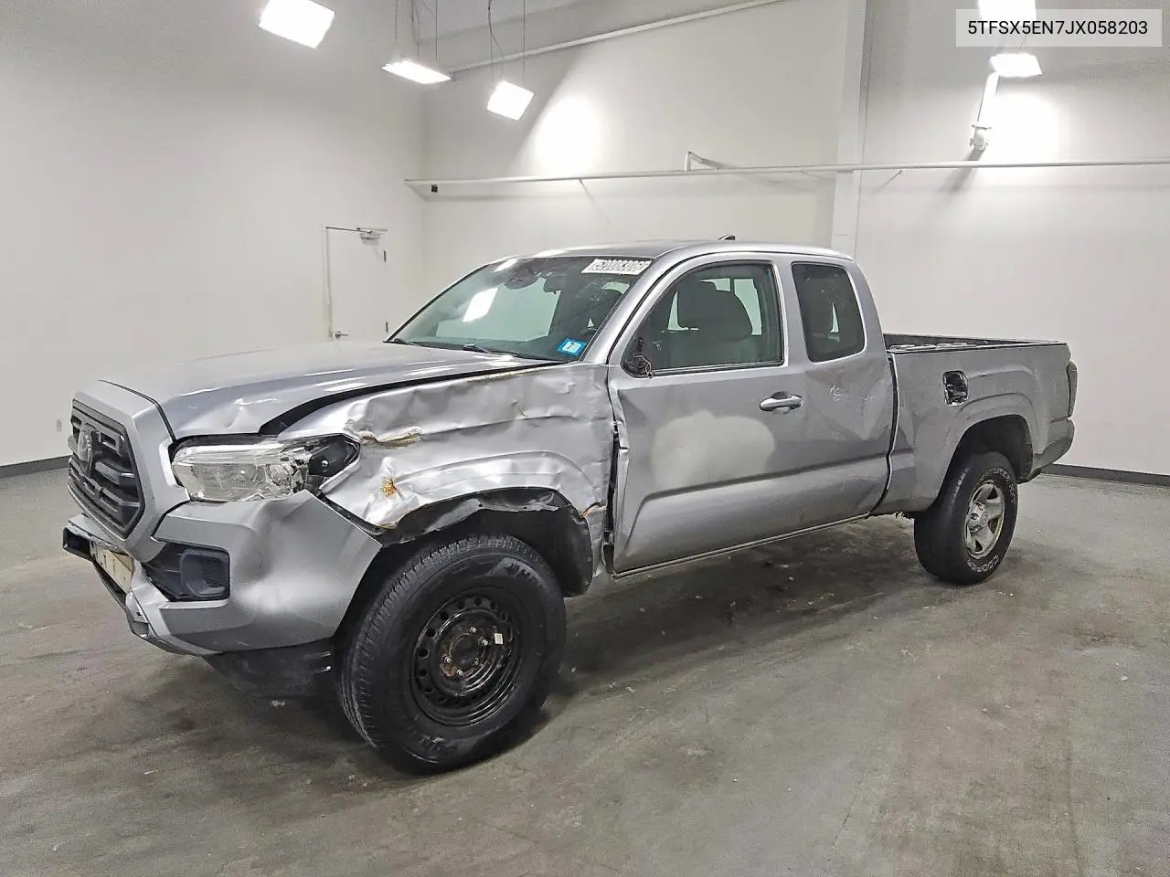 2018 Toyota Tacoma Sr VIN: 5TFSX5EN7JX058203 Lot: 52008306