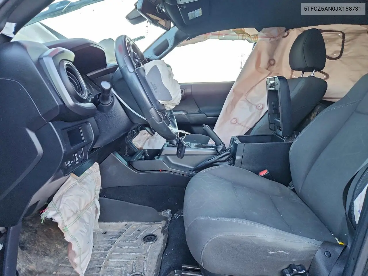 5TFCZ5AN0JX158731 2018 Toyota Tacoma Double Cab