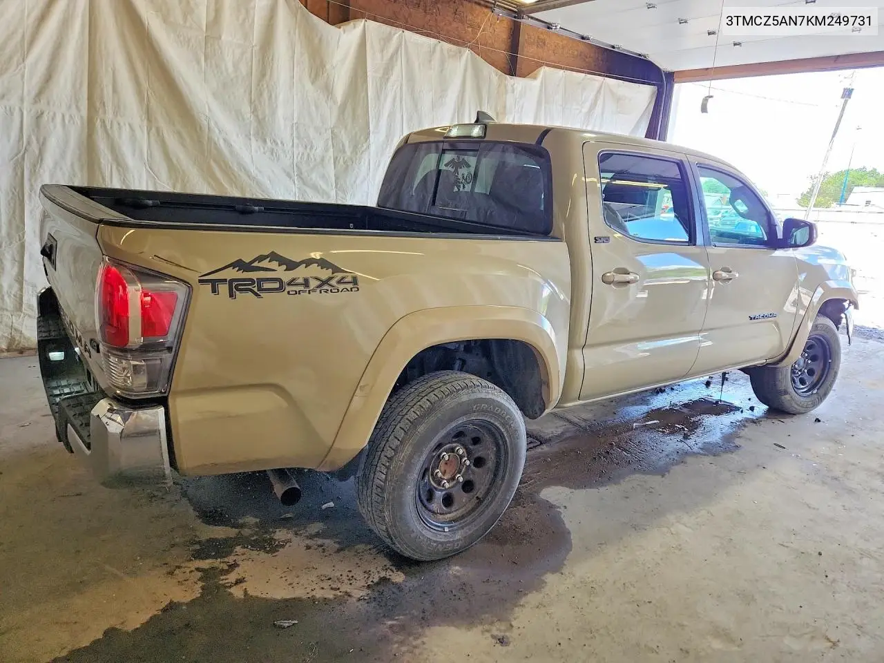 2019 Toyota Tacoma Sr5 V6 VIN: 3TMCZ5AN7KM249731 Lot: 58297826