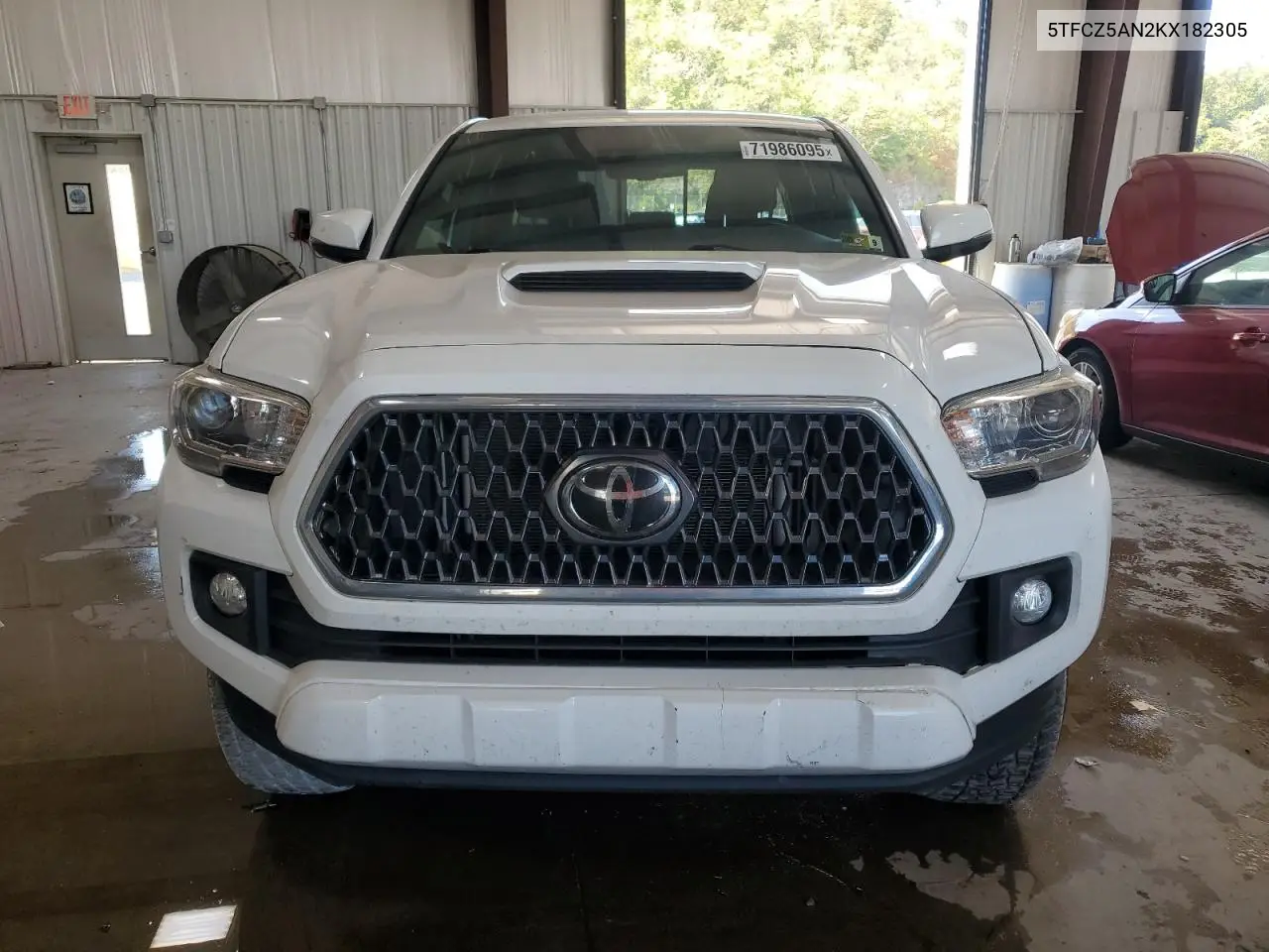 5TFCZ5AN2KX182305 2019 Toyota Tacoma Double Cab