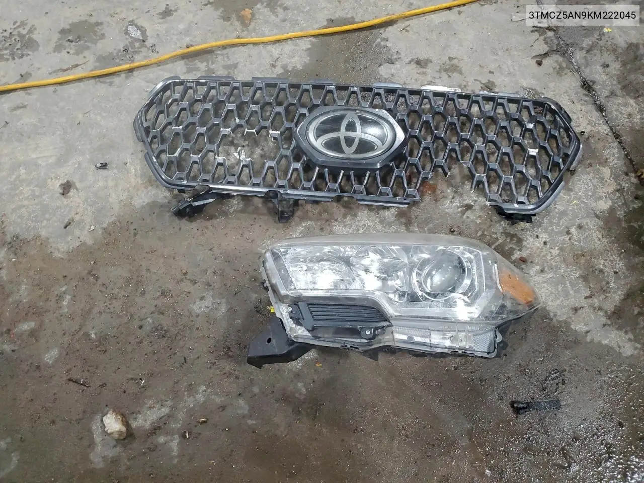 3TMCZ5AN9KM222045 2019 Toyota Tacoma Double Cab