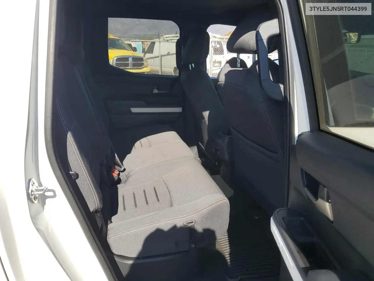 3TYLE5JN5RT044399 2024 Toyota Tacoma Double Cab