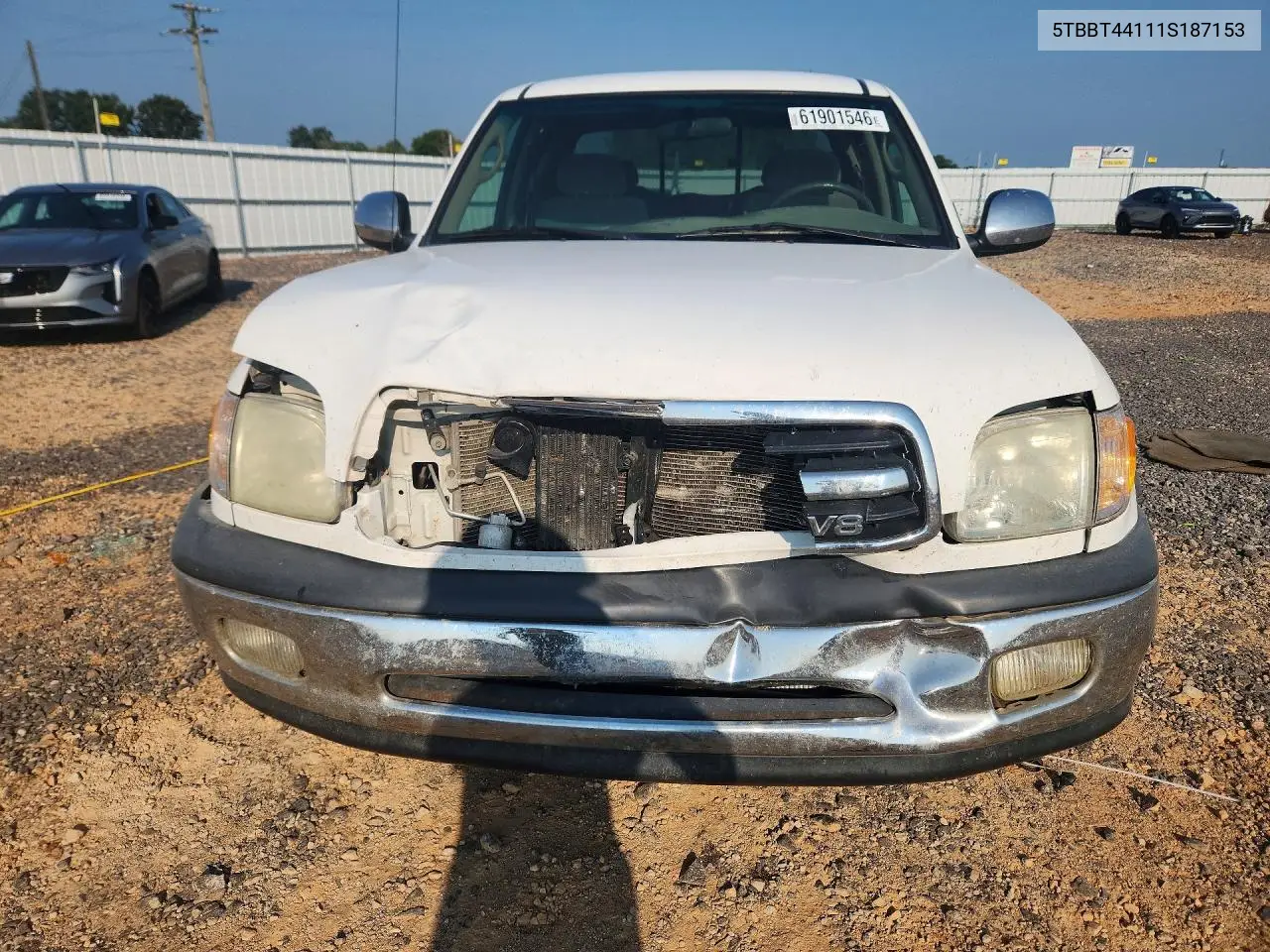 2001 Toyota Tundra Sr5 VIN: 5TBBT44111S187153 Lot: 61901546